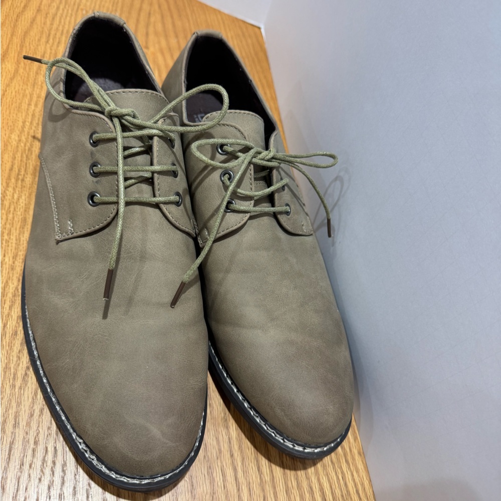 Kenneth Cole Unlisted Men's Tan Lace-Up Shoes size 11 - Picture 4 of 9